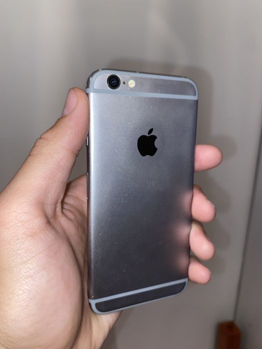 Продается айфон 6