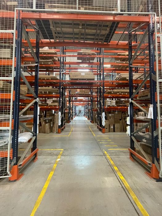 Rafturi pentru paleți industriale