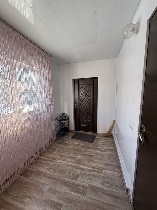 Продам новый дом в центре