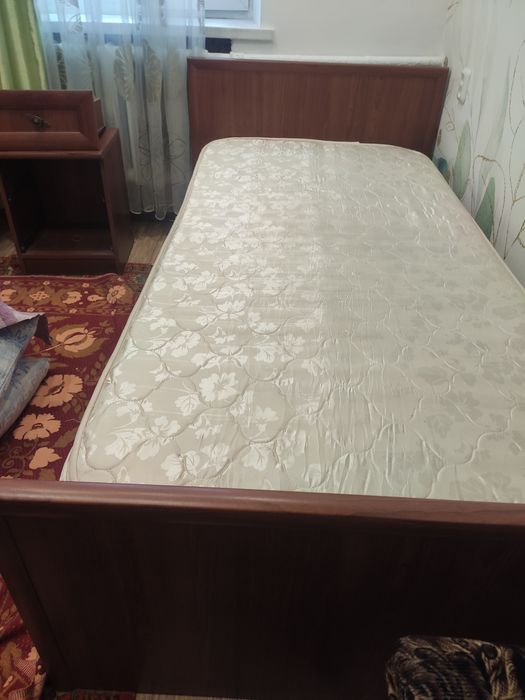 Кровать односпальная