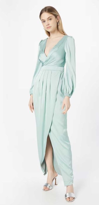 нова рокля tnfc,р-р С/М