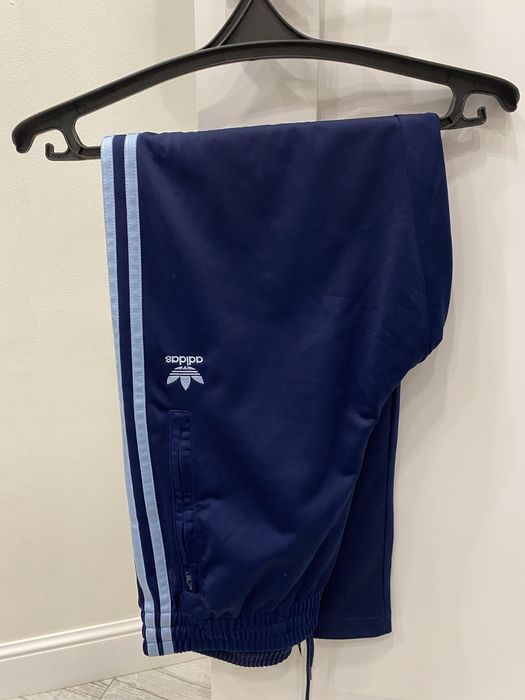 Двойка от ADIDAS