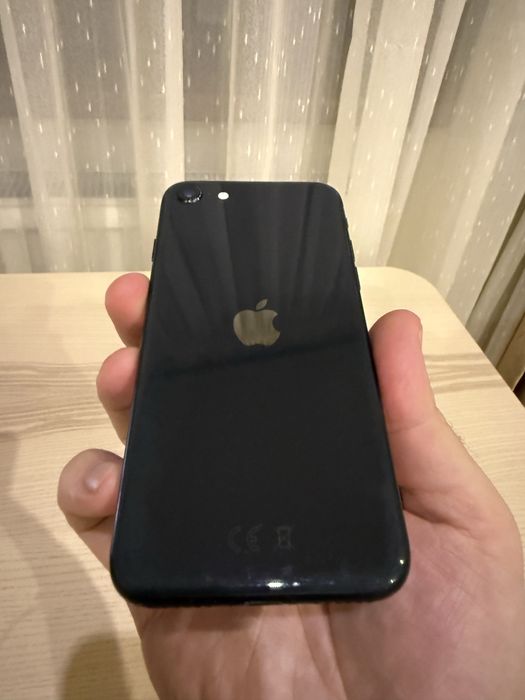 Vand iPhone SE 2nd Gen, 64GB