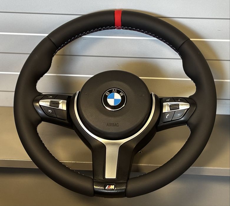 Volan M airbag rotund impecabil original Bmw seria 1 3 4 F20 F21 F20 F30 F32 F35 F31 cod 3074437 Bmw
