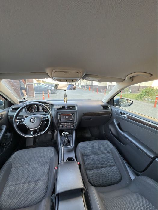 Volkswagen jetta