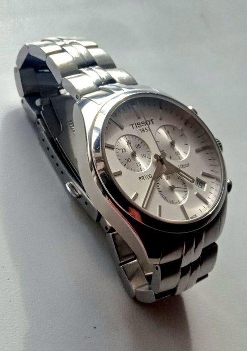 Продам Tissot наручные часы производства Швейцарии