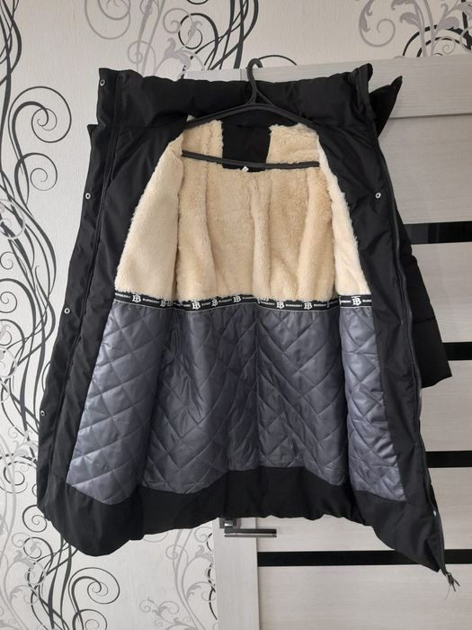 Зимний пуховик на девочку