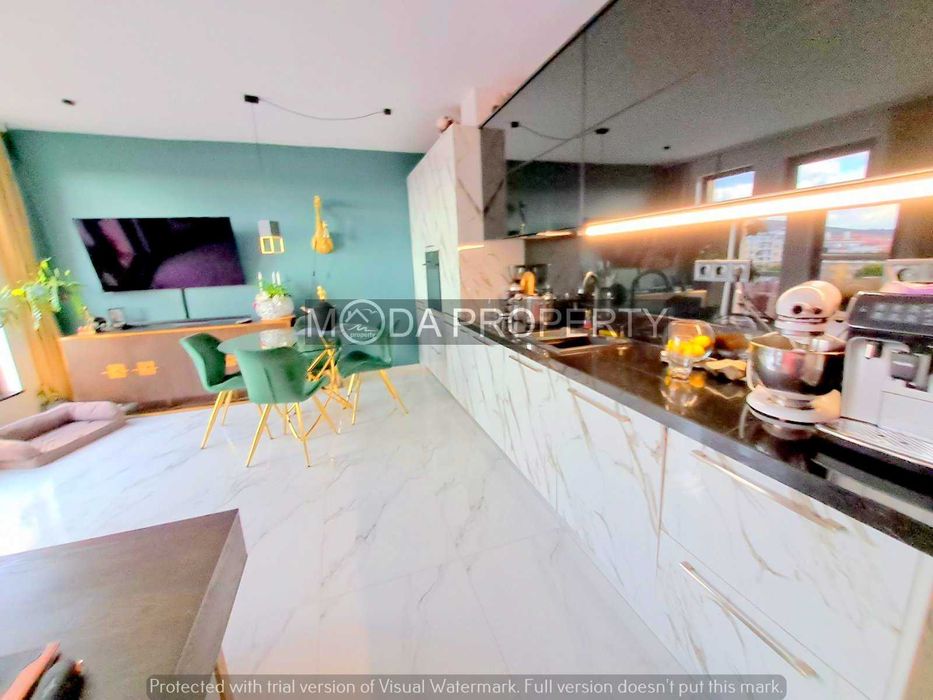 Продава се Тристаен апартамент в Свети Влас - 145 кв.м за 2138 €/кв.м - Снимка #2