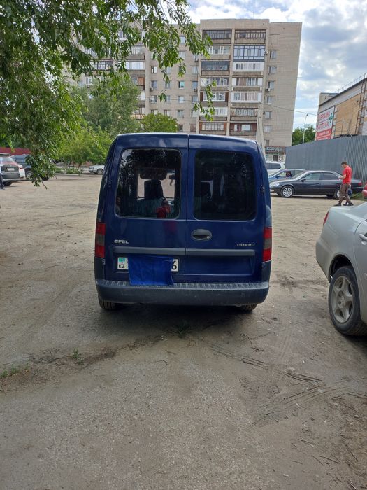 Продам машину Opel