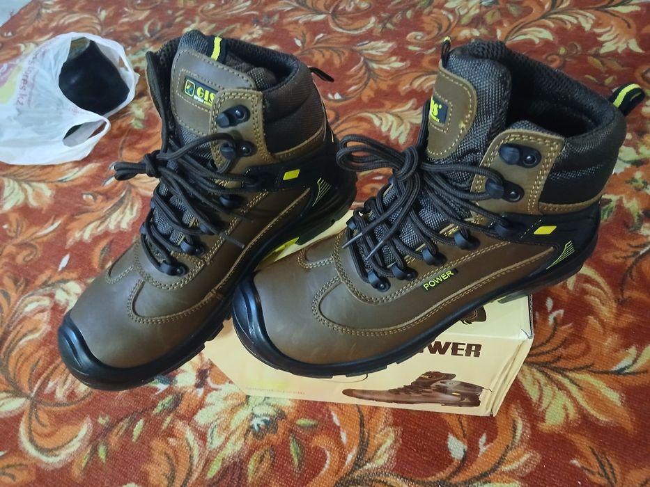 Сефти обуви продам