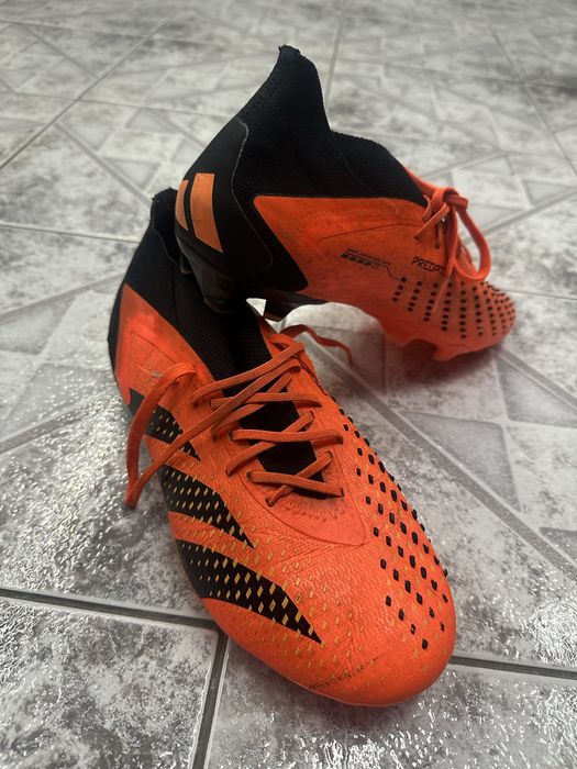 Бутонки Adidas Predator