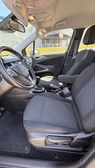 Opel Croassland 2021, stare perfectă, cumparată din reprezentanta in 2021.