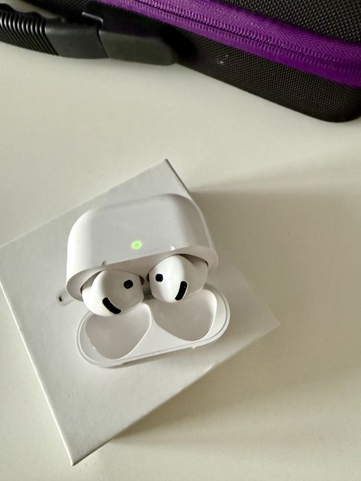 Casti in-ear wireless bluetooth
