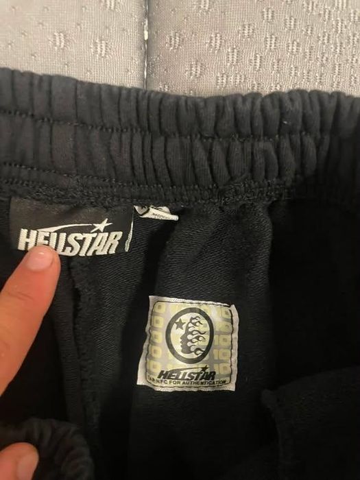 Pantaloni hellstar