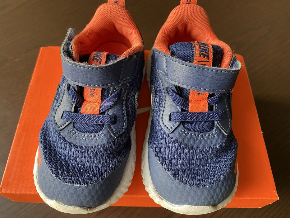Nike Revolution 5, номер 22