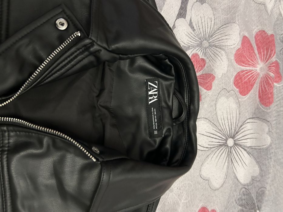 Кожено ново късо яке зара