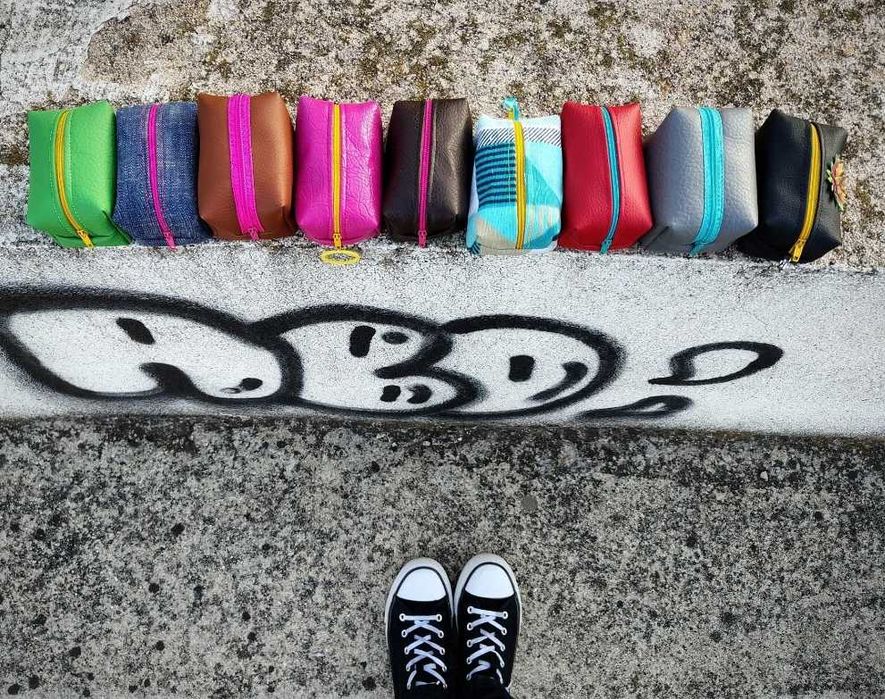 малко портмоне, монетник, козметичен несесер