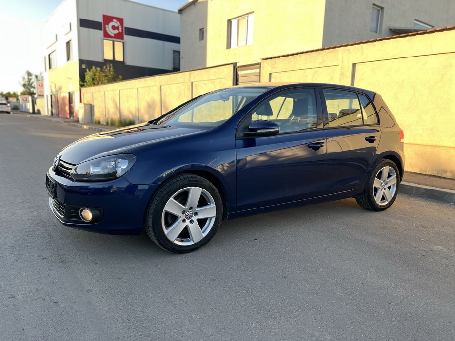 VOLKSWAGEN Golf 2011