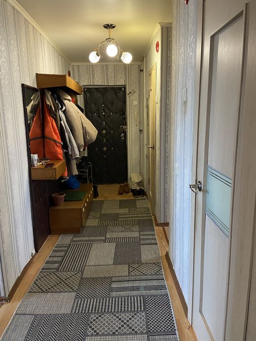 Продам 3х комн квартиру район Береке