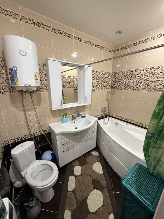 5 болмелі квартира сатылады