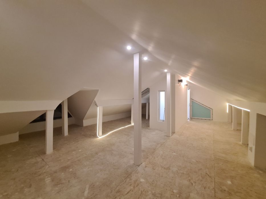 Vând urgent casă individuală propietate