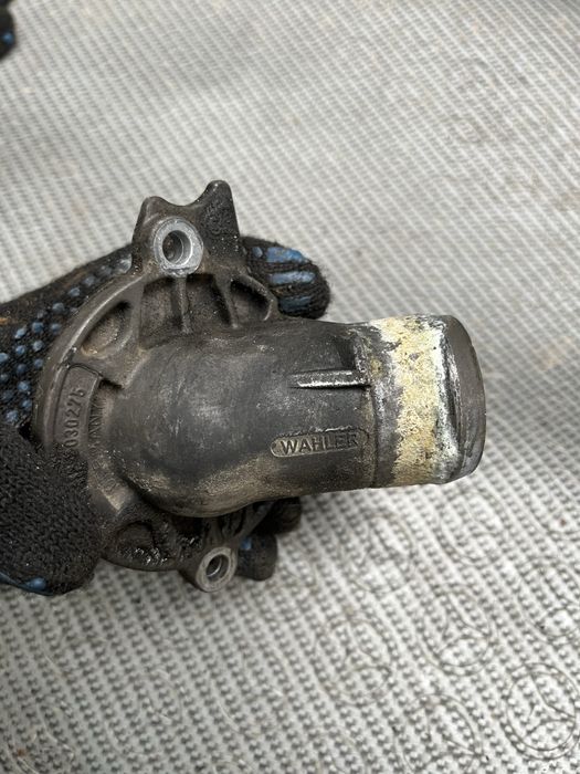 Запчасти mercedes benz w210