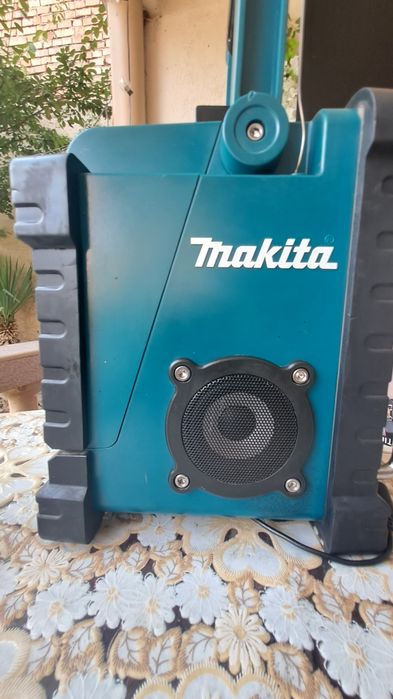 Makita  bmr  100