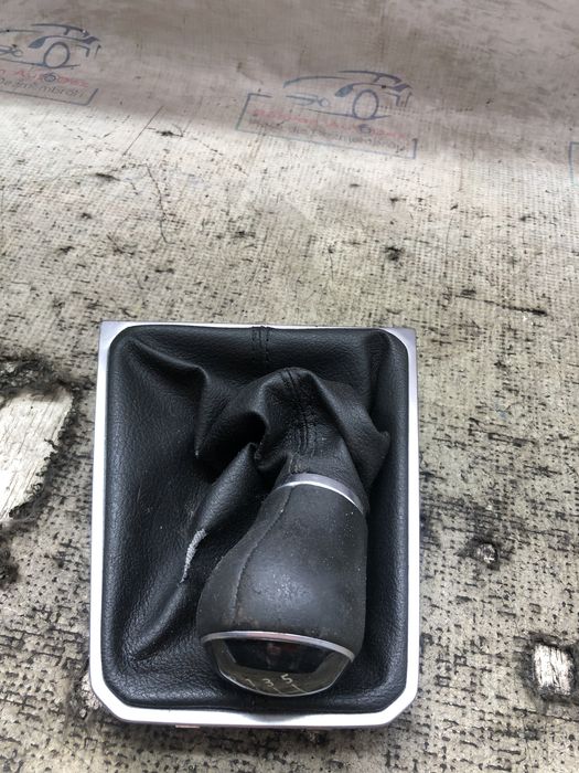 nuca schimbator 6+1 trepte  volkswagen passat b8 2.0 2016