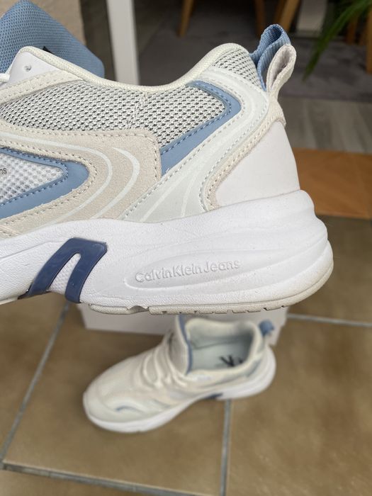 Сникърси Kalvin Klein