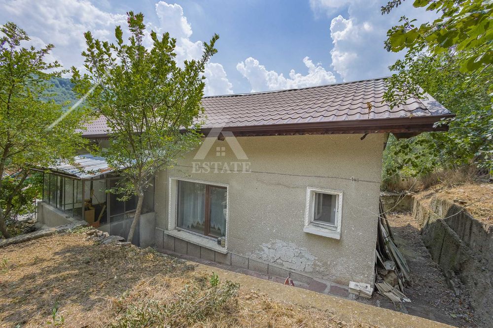 Продава се Къща в Своге - 90 кв.м за 912 €/кв.м - Снимка #12