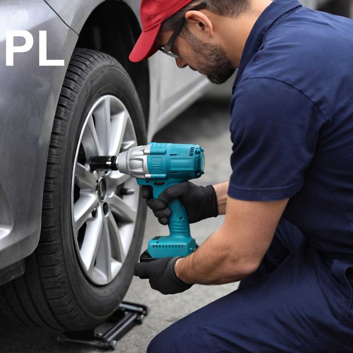 Акумулаторен безжичен гайковерт с LED фенер – нов, с батерия