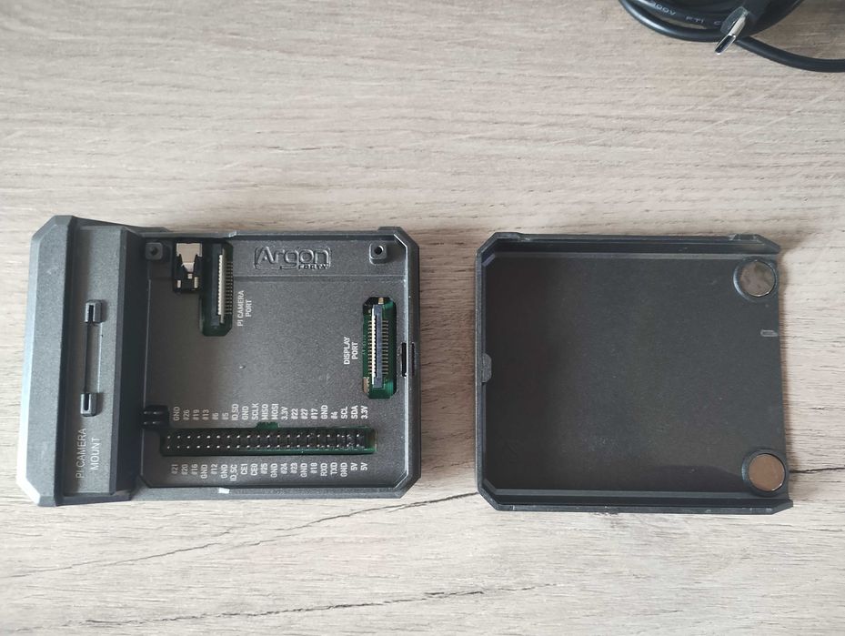Mini PC Raspberry Pi 4B 2GB с Neo Argon Case 64GB MicroSD
