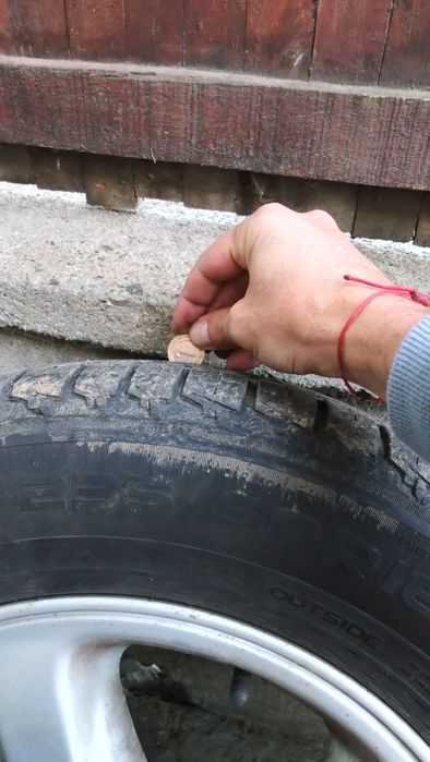 Гуми с джанти за toyota rav 4 d4d