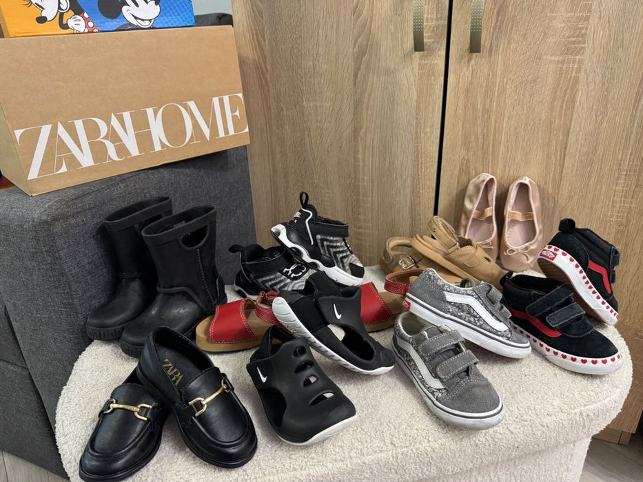 Детски обувки Найк, Ванс , Зара, UGG