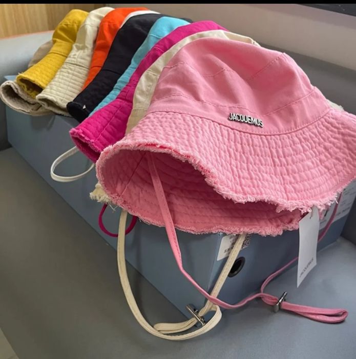 Шапки Jacquemus Alo