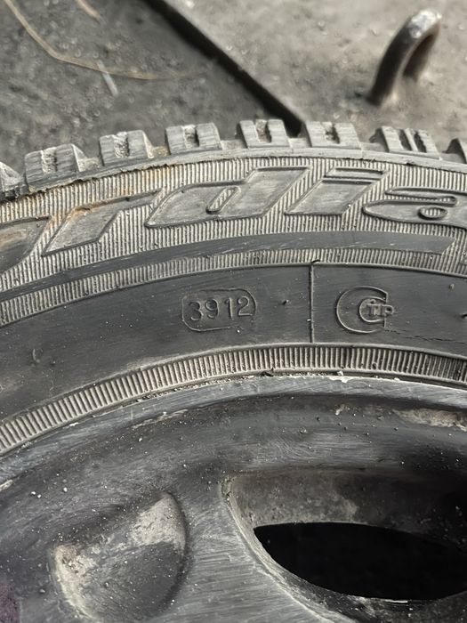 Продам комплект колес