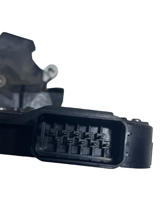 Broasca Usa Stanga Fata Volvo V70 Iii Bw, 135 2007 -> 31253673
