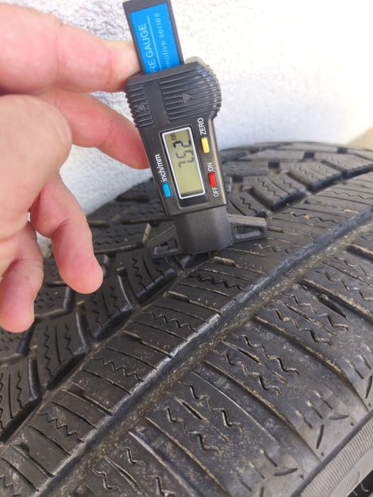 Продавам зимни гуми 225/55/18