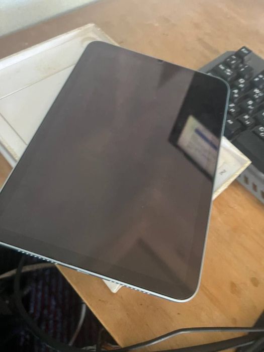 Ipad mini 7 LLA A17 Pro Новьй