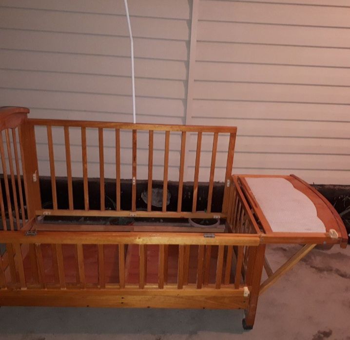 Продам манеж детский