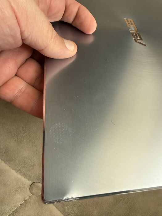 Ноутбук ASUS Zenbook