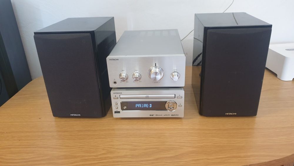 Minisistem Hitachi AXM-139E