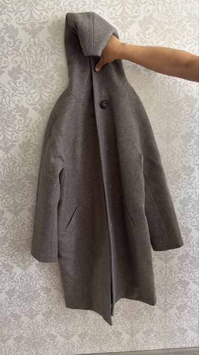 Пальто 56 размер не одеванное