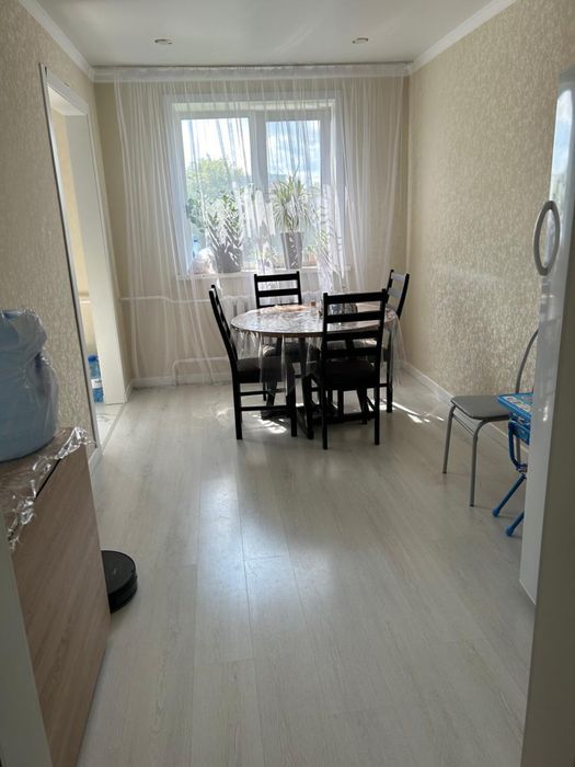 Продам 4 ком квартиру