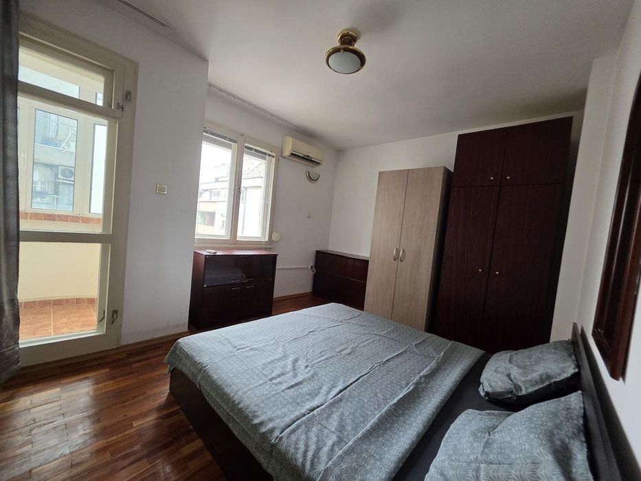 Дава се под наем Тристаен апартамент в София, Бъкстон - 85 кв.м за 741 € - Снимка #5