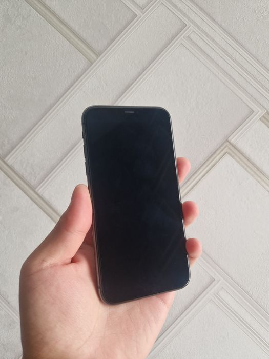 iPhone 11 64gb black