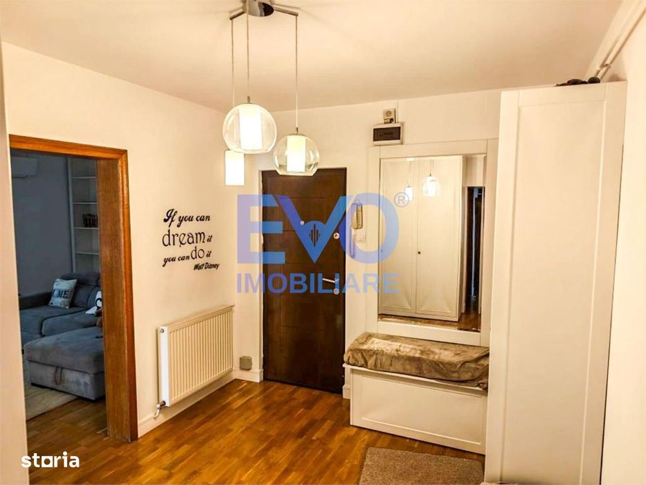 Apartament cu 3 camere, 2 bai, zona Tatarasi