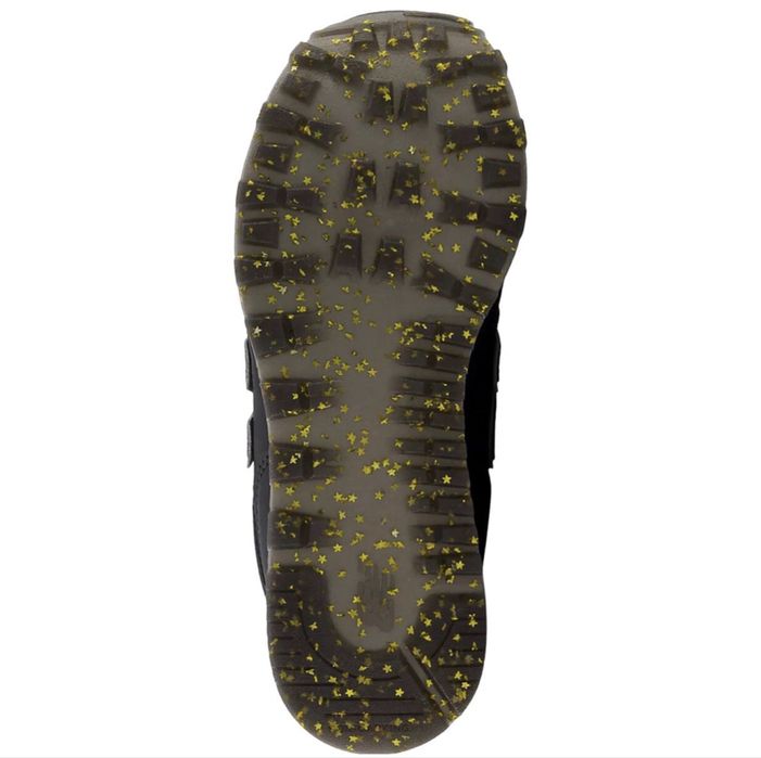 Продам новые кроссовки New balance