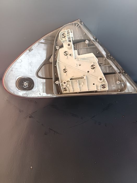 Стопове за Mercedes-Benz E-Class