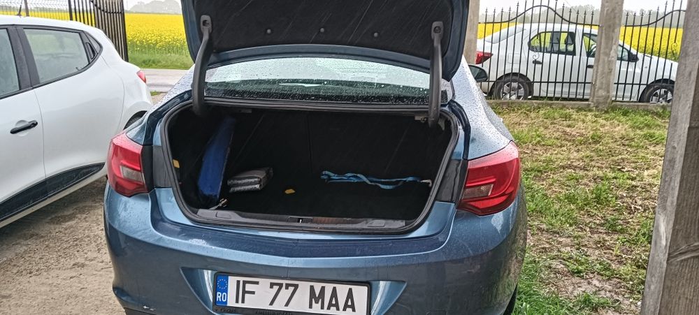 Opel Astra J 1.7 CDTI 110cp